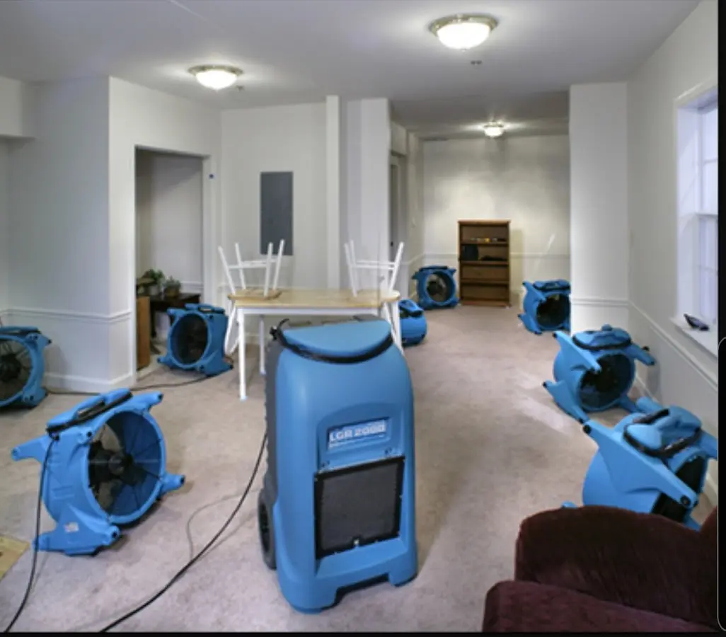 Air movers and dehumidifier setup for Water Extraction & Removal in Cromwell