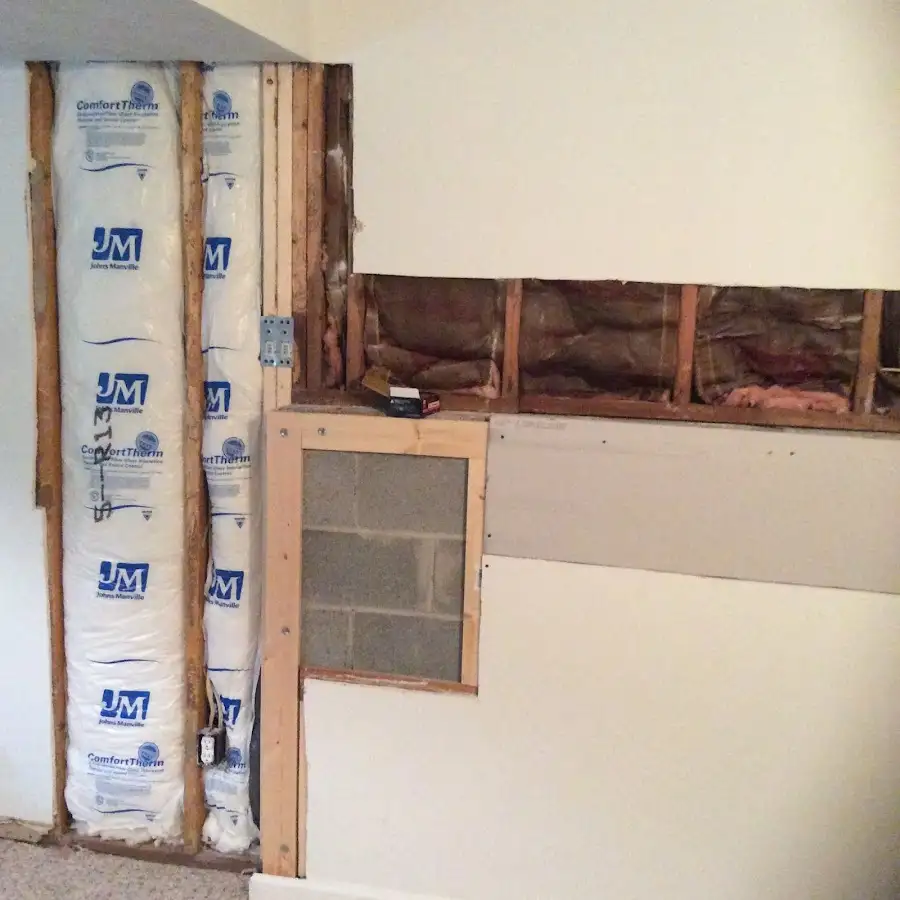 Wall insulation replacement during Structural Drying in Cromwell